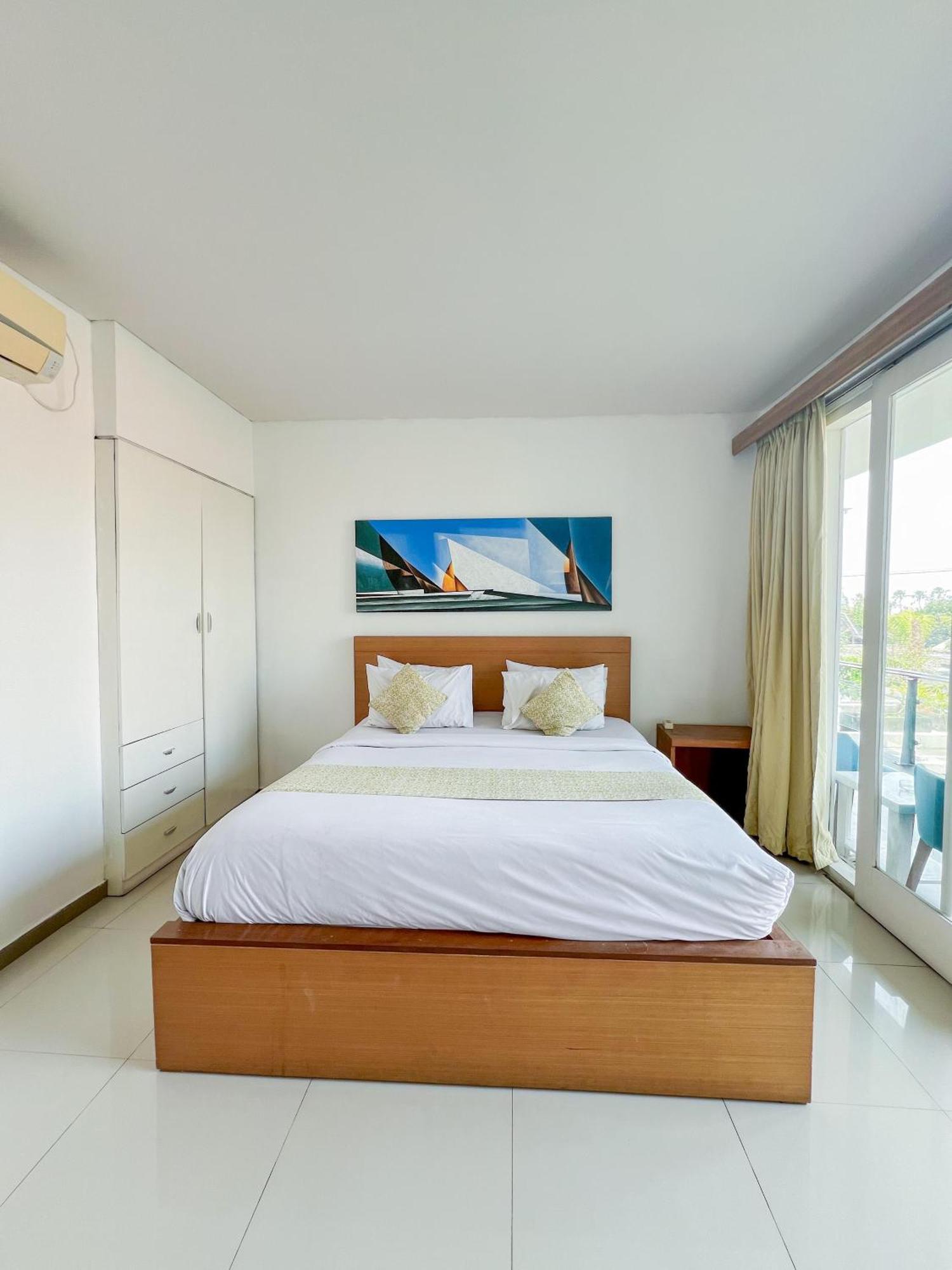 Apple Suite Kerobokan Exterior foto